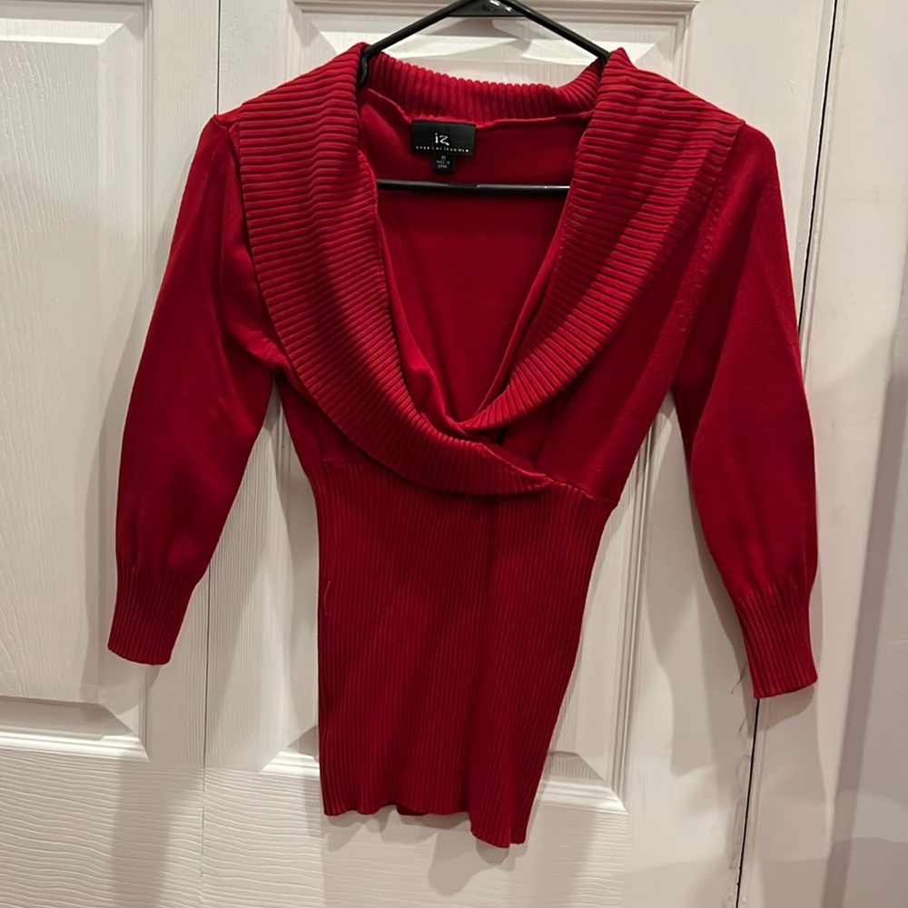 IZ byer California women red blouse.